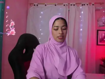 Bongacams Adult Video Chat of NadiaKarim