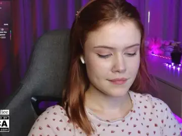 Bongacams Watch Live Sex Cams of AliceWyliee