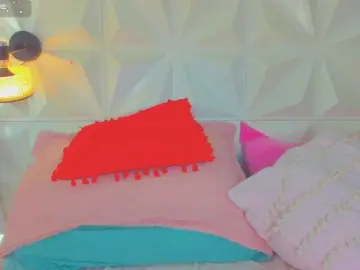 Bongacams Free Porn Cam of cutelatinaxxx