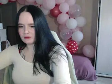 Bongacams Nude Webcam of Lizzi-Peach