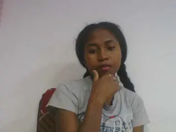 Bongacams Free Porn Cam of Marinah1a