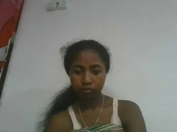 Bongacams Live Sex Cam of Marinah1a