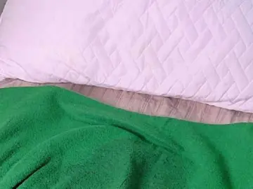 Bongacams Live Sex of petitelittleebony