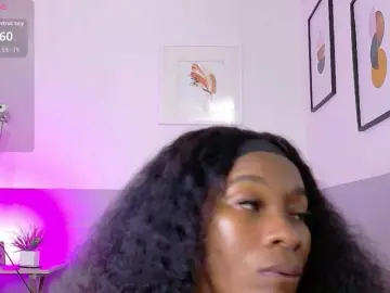 Bongacams Live Sex Cam of petitelittleebony