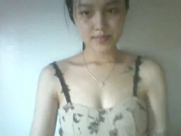 Bongacams Live Sex Cam of Alina-2k