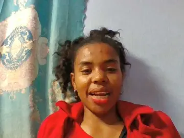 Bongacams Sex Cam of Emelie1a