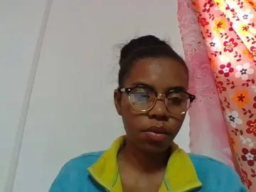 Bongacams Adult Webcams of Emelie1a