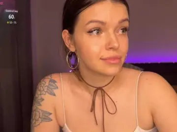 Bongacams Free Porn Cam of Kinkich