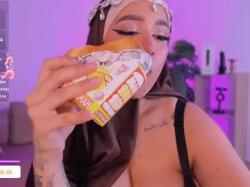 Bongacams Free Porn Cam of Jazmin-Kitana