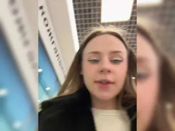 Bongacams Free Live Porn of elegantbabe