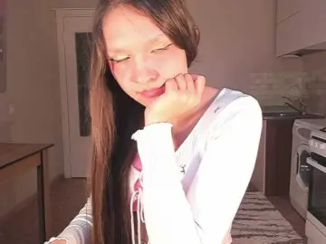 Bongacams Adult Video Chat of Cute-Lolly