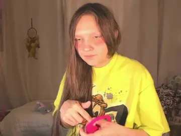 Bongacams Sex Chat of Cute-Lolly