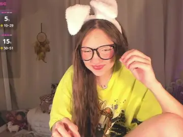 Bongacams Adult Video Chat of Cute-Lolly