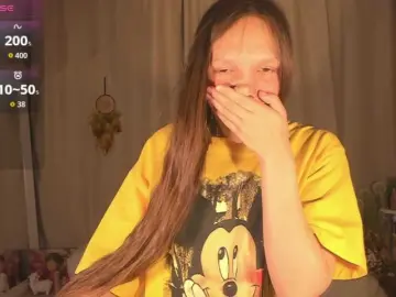 Bongacams Free Live Porn of Cute-Lolly