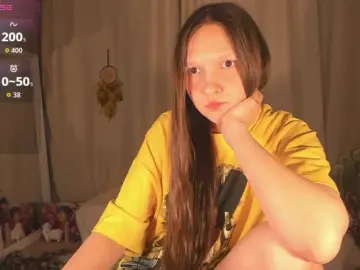 Bongacams Live Sex Cam of Cute-Lolly