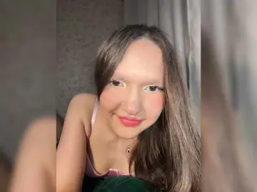 Bongacams Live Sex Cam of Cute-Lolly