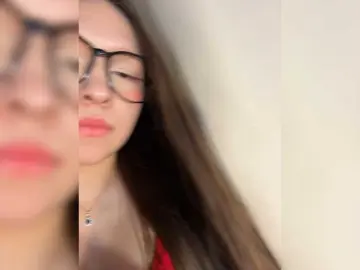 Bongacams Live Sex of Cute-Lolly