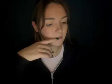 Bongacams Live Sex Cam of RoxyHorny