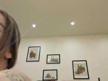 Bongacams Private Sex Chat of dolly-ll