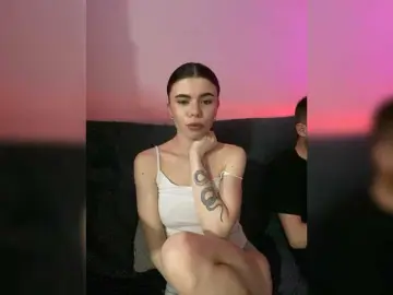 Bongacams Live Sex of Gummy-Bears