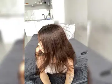 Bongacams Adult Webcam of Gummy-Bears