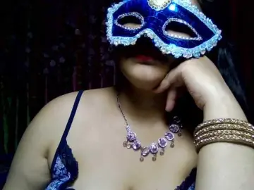 Bongacams Private Sex Chat of Naughtyladki