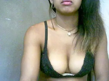 Bongacams Best live sex cam show of BelliBellaha