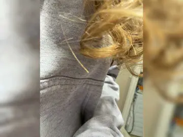 Bongacams Free Porn Cam of kisssssesmee