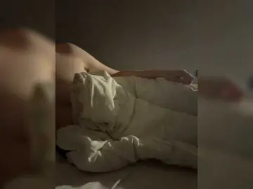 Bongacams Private Sex Chat of kisssssesmee