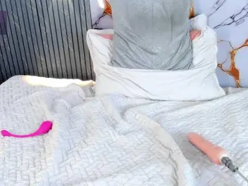Bongacams Watch Live Sex Cams of Catthleya