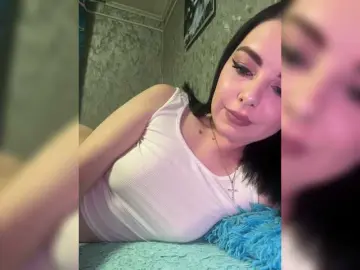 Bongacams Watch Live Sex Cams of Nata17-1