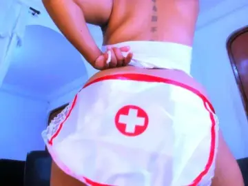 Bongacams Sex Cam of nahomy-ryans