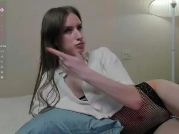 Bongacams Adult Video Chat of EllieRough