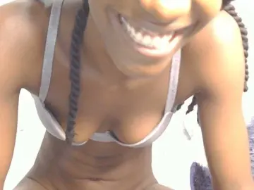 Bongacams Free Porn Cam of LupitaLion