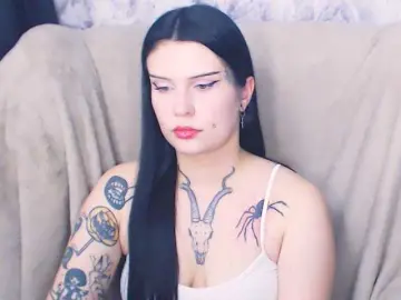 Bongacams Watch Live Sex Cams of CleaTattoo