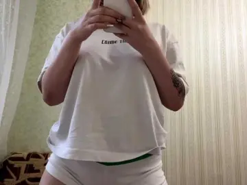 Bongacams Nude Webcam of peachpuff