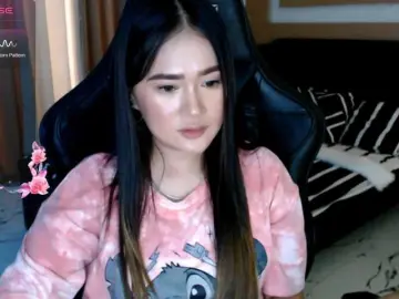 Bongacams Free Live Porn of AdriannaFowler