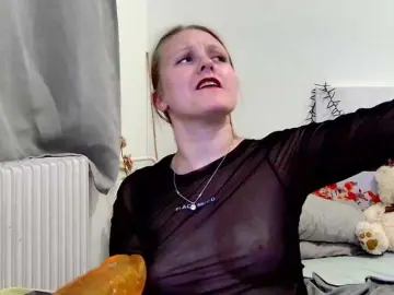 Bongacams Free Live Porn of xmileygreyx
