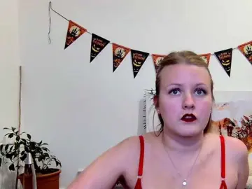 Bongacams Adult Video Chat of xmileygreyx