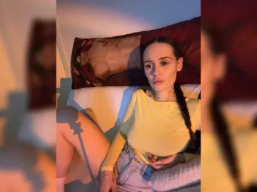 Bongacams Nude Webcam of OriginalHOOLi