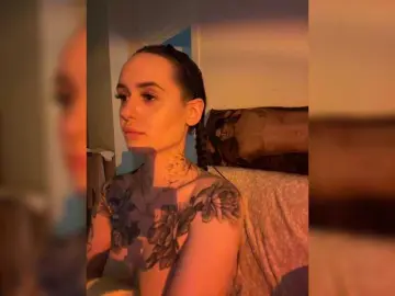 Bongacams Nude Webcam of OriginalHOOLi