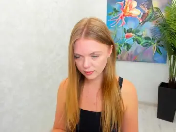 Bongacams Free Porn Cam of Strawberrye