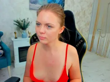Bongacams Best live sex cam show of Strawberrye