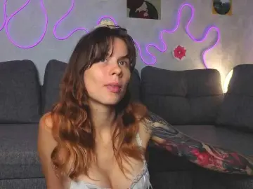 Bongacams Watch Live Sex Cams of GirlNextDoorTV