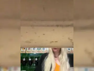 Bongacams Live Sex Cam of KiraMalina