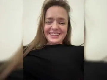 Bongacams Sex Chat of Lunaaaura