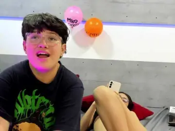 Bongacams Sex Cam of NickAndMia