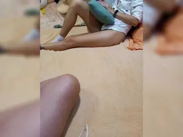 Bongacams Live Sex Cam of Cottoncandy1-1