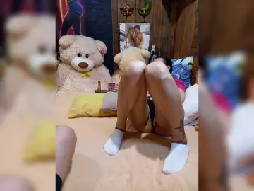 Bongacams Free Porn Cam of Cottoncandy1-1