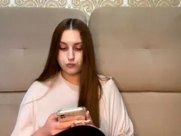 Bongacams Best live sex cam show of EmelineVayda